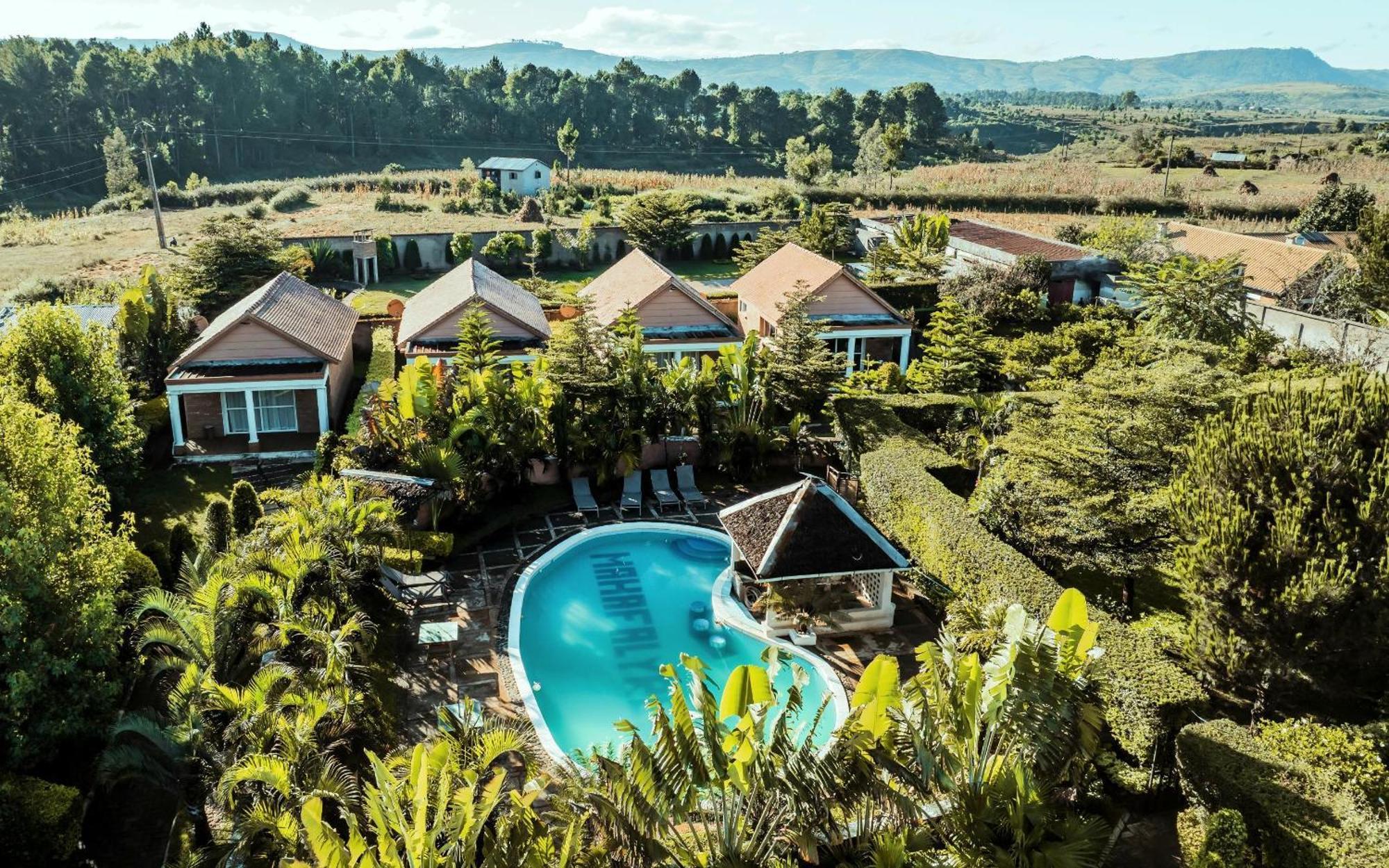 Mahafaly Hotel & Resort アンツィラベ エクステリア 写真