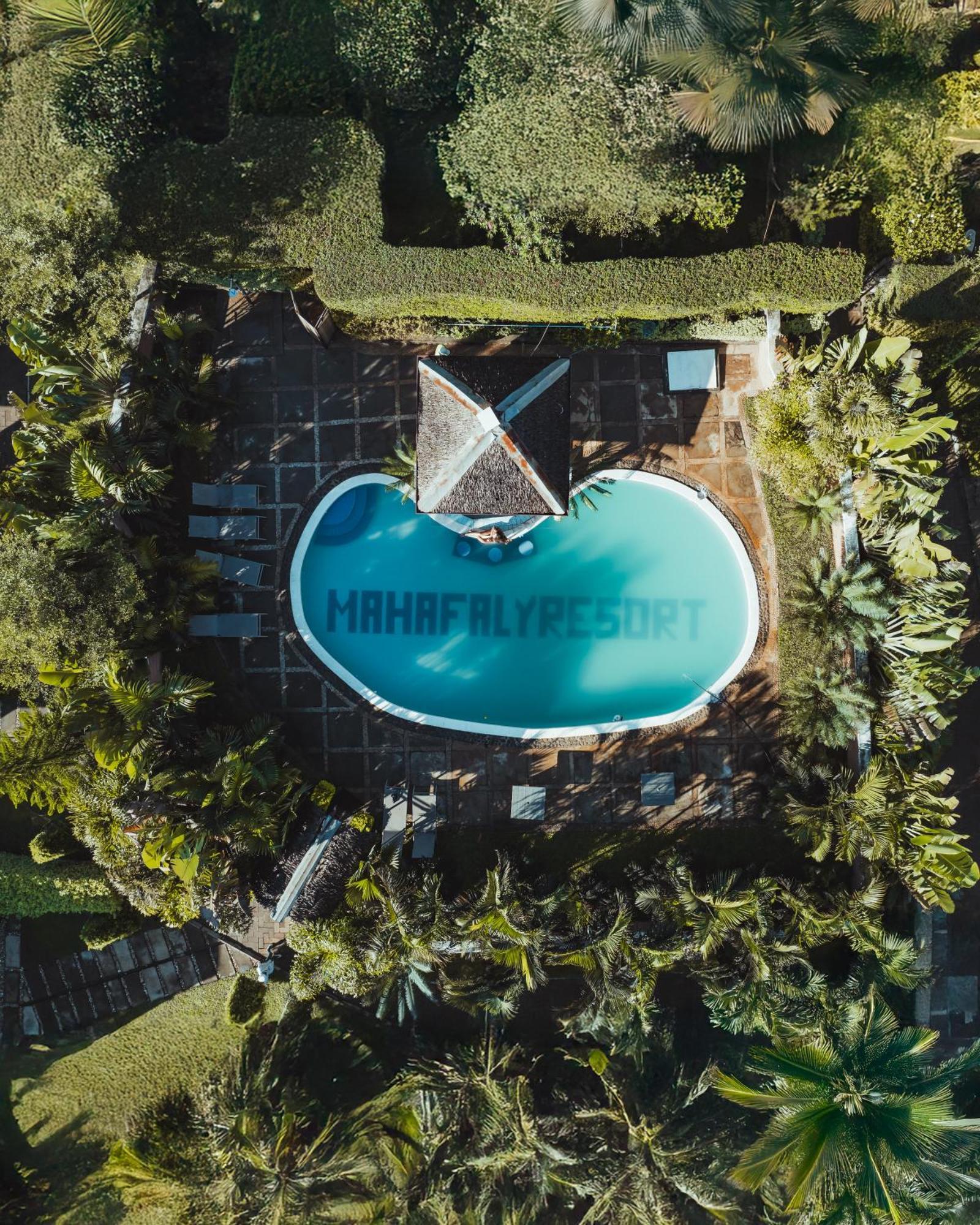 Mahafaly Hotel & Resort アンツィラベ エクステリア 写真